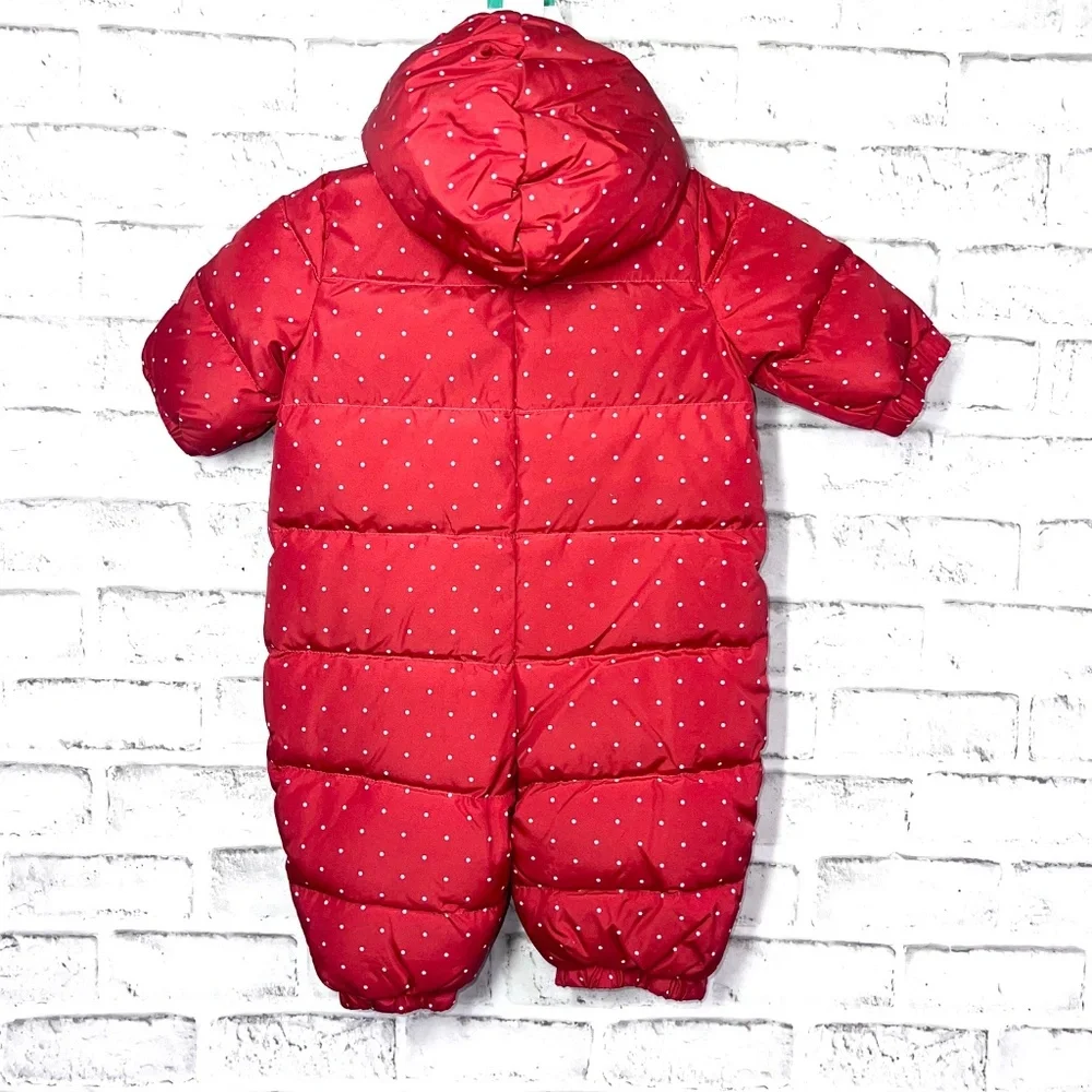 |•BABY GAP•| Adorable Polka Dot Snowsuit Size 0-6 Months
